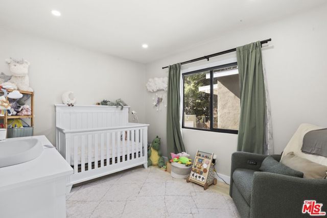 3152 Atwater Avenue, Los Angeles, CA 90039