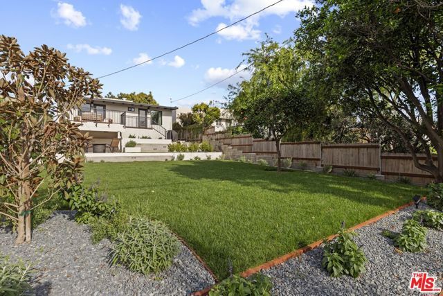 3152 Atwater Avenue, Los Angeles, CA 90039