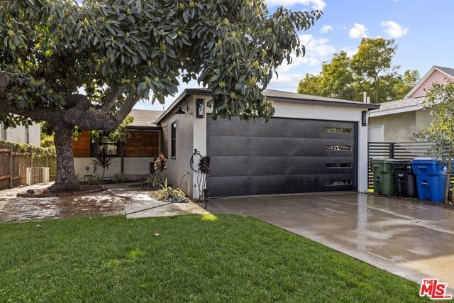 3152 Atwater Avenue, Los Angeles, CA 90039