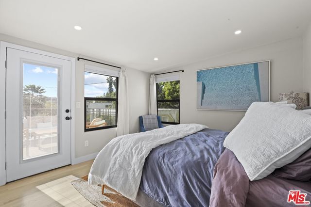 3152 Atwater Avenue, Los Angeles, CA 90039