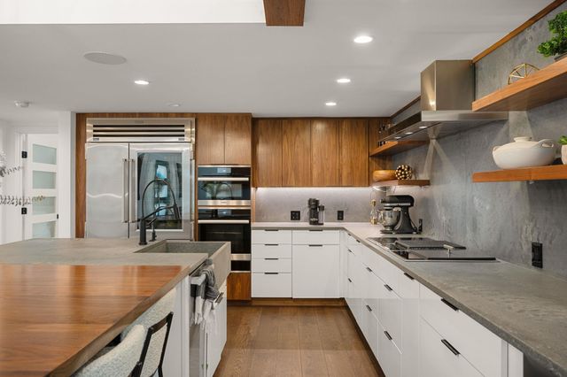 5804 Highland PASS, Austin, TX 78731