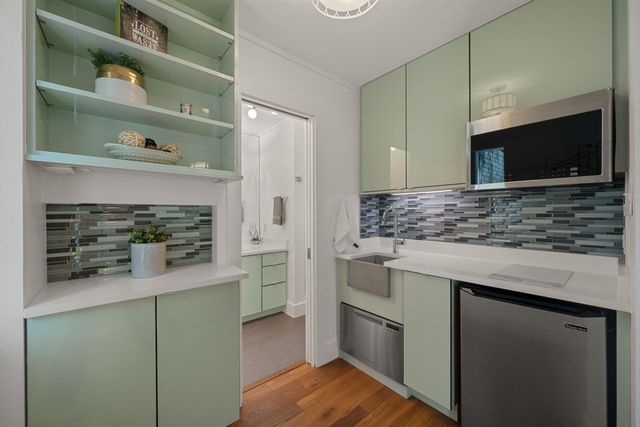 5804 Highland PASS, Austin, TX 78731