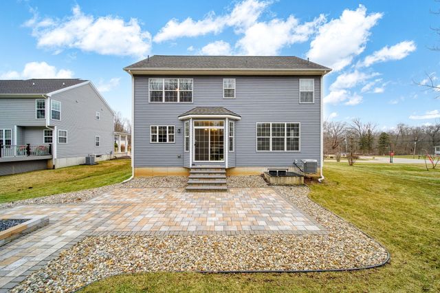 4070 Magnolia Parkway, Jackson, MI 49201