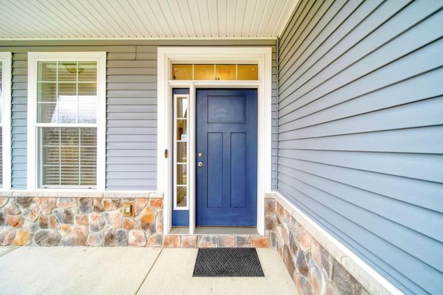 4070 Magnolia Parkway, Jackson, MI 49201