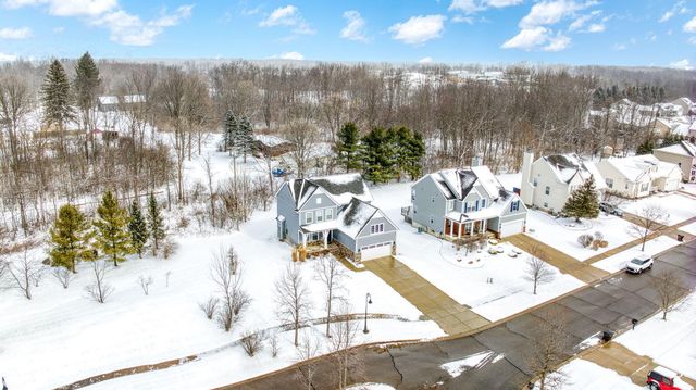 4070 Magnolia Parkway, Jackson, MI 49201