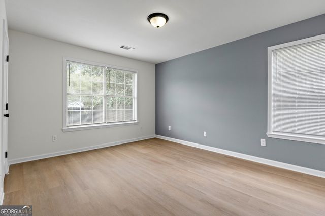 1501 N Hampton Court, Hampton, GA 30228