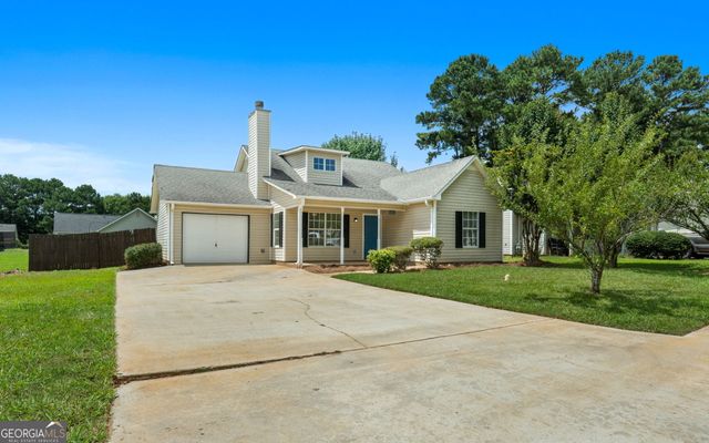 1501 N Hampton Court, Hampton, GA 30228