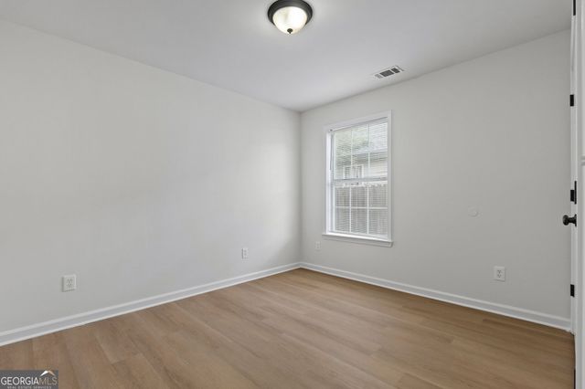 1501 N Hampton Court, Hampton, GA 30228