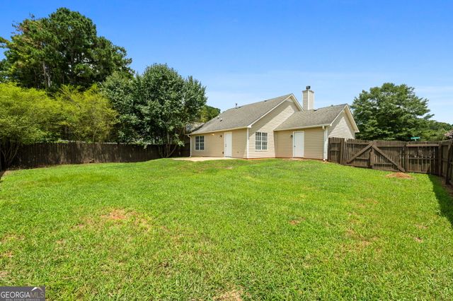 1501 N Hampton Court, Hampton, GA 30228