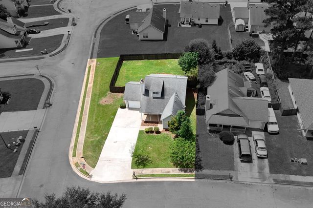 1501 N Hampton Court, Hampton, GA 30228