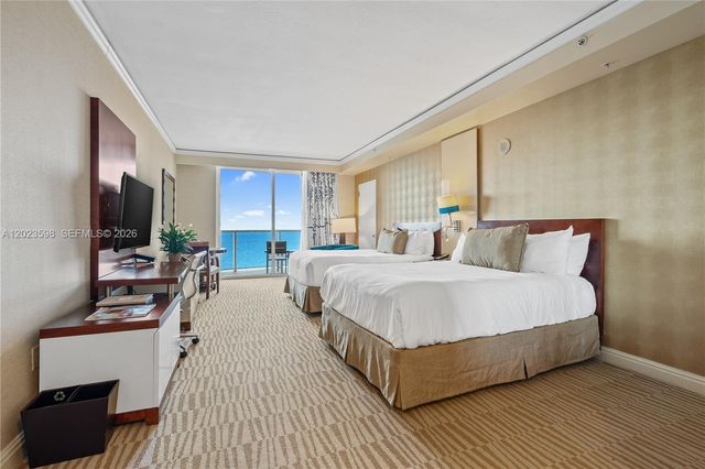 18001 Collins Ave 2010, Sunny Isles Beach, FL 33160