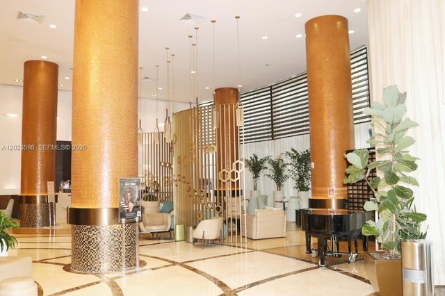 18001 Collins Ave 2010, Sunny Isles Beach, FL 33160