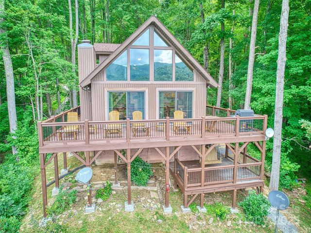 171 Jade Drive, Clyde, NC 28721