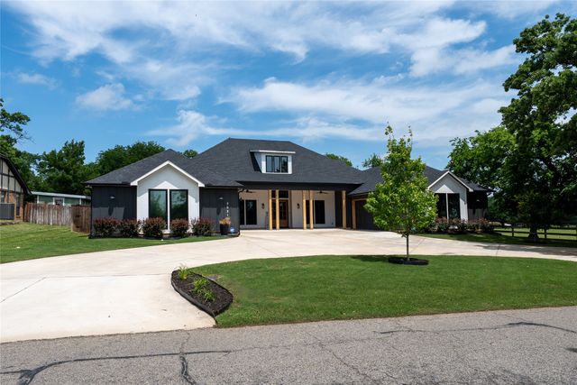 3621 Fritz Lane, Corinth, TX 76208