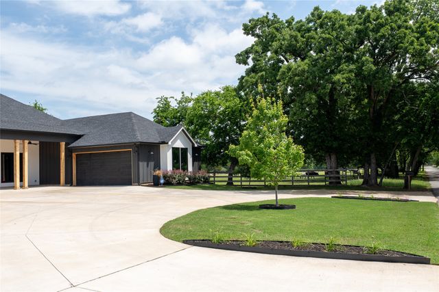 3621 Fritz Lane, Corinth, TX 76208