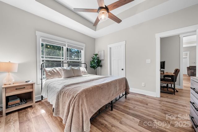 1724 Ivey Court, Maiden, NC 28650