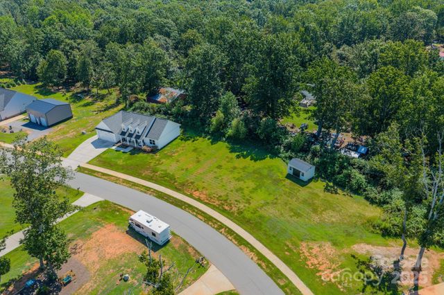 1724 Ivey Court, Maiden, NC 28650