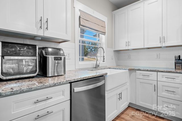1724 Ivey Court, Maiden, NC 28650
