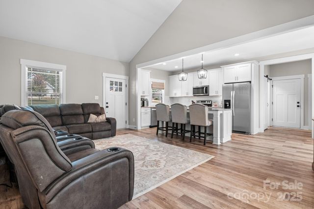 1724 Ivey Court, Maiden, NC 28650