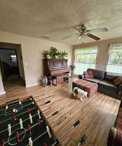 1212 E Hermosa, Frederick, OK 73542