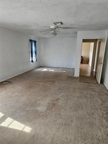 1212 E Hermosa, Frederick, OK 73542