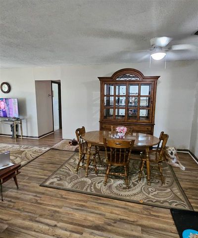 1212 E Hermosa, Frederick, OK 73542