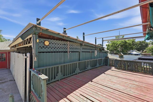 1424 E EMPIRE Ave, Spokane, WA 99207