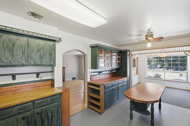 1424 E EMPIRE Ave, Spokane, WA 99207