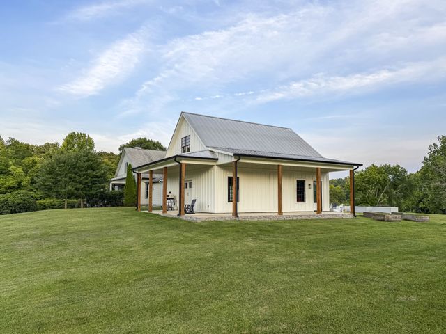 6502 Peytonsville Arno Rd, College Grove, TN 37046