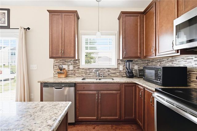 753 Breeders Cup Drive, Whitsett, NC 27377