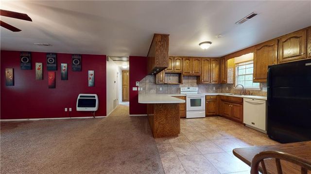 18639 Evergreen Lane, Springdale, AR 72764