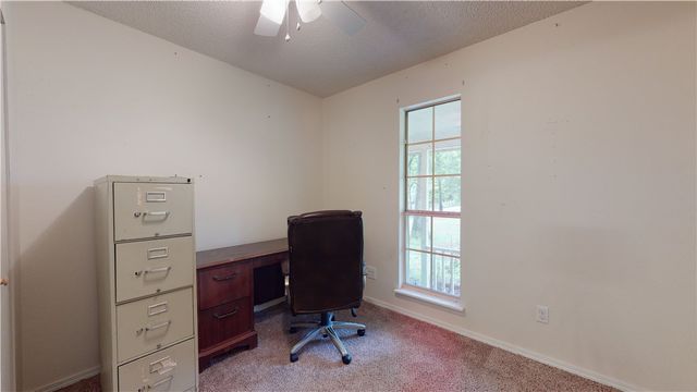 18639 Evergreen Lane, Springdale, AR 72764