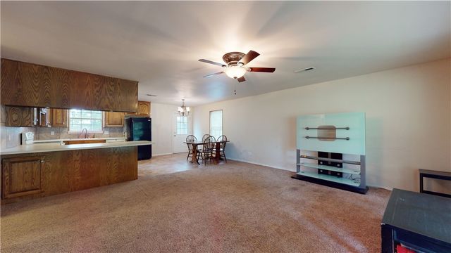 18639 Evergreen Lane, Springdale, AR 72764