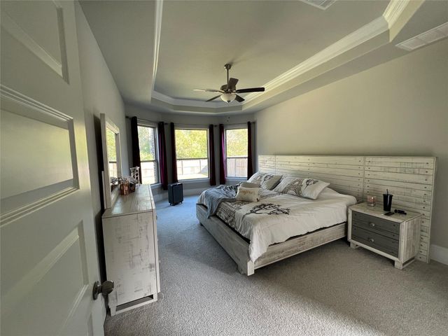 120 Wake Valley Court, Conroe, TX 77304
