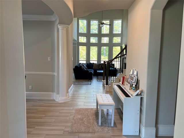 120 Wake Valley Court, Conroe, TX 77304