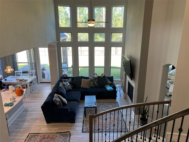 120 Wake Valley Court, Conroe, TX 77304
