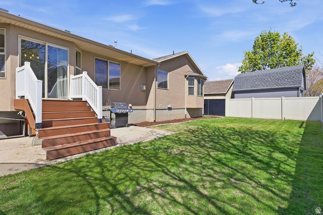 241 S RIVER BEND CT, Lehi, UT 84043