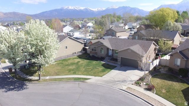 241 S RIVER BEND CT, Lehi, UT 84043