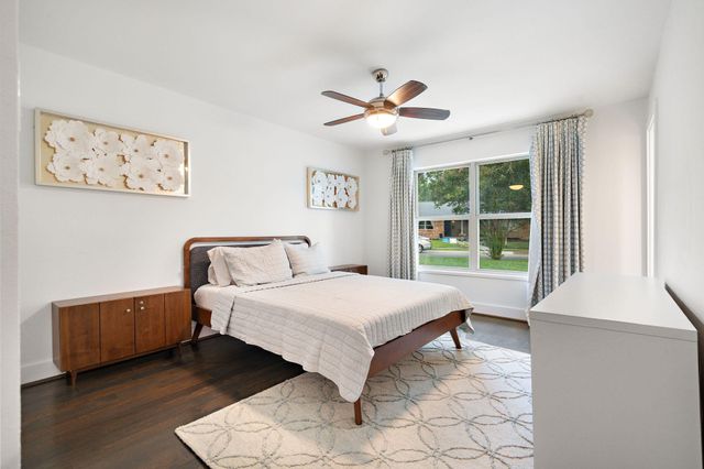 3427 Saint Cloud Circle, Dallas, TX 75229