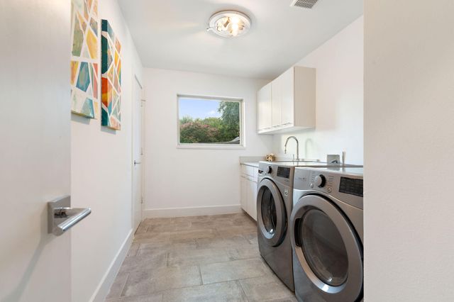 3427 Saint Cloud Circle, Dallas, TX 75229