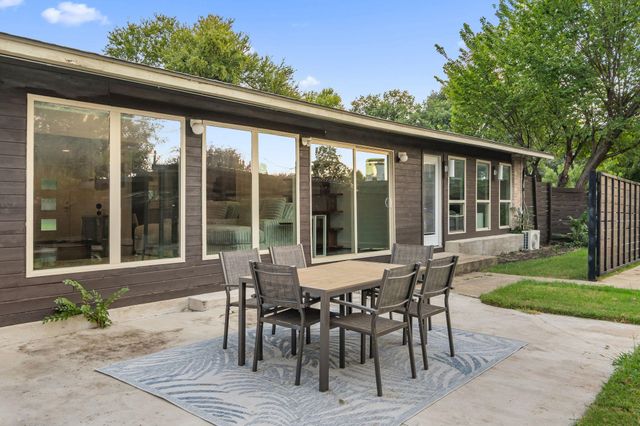 3427 Saint Cloud Circle, Dallas, TX 75229