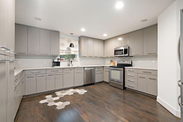 3427 Saint Cloud Circle, Dallas, TX 75229