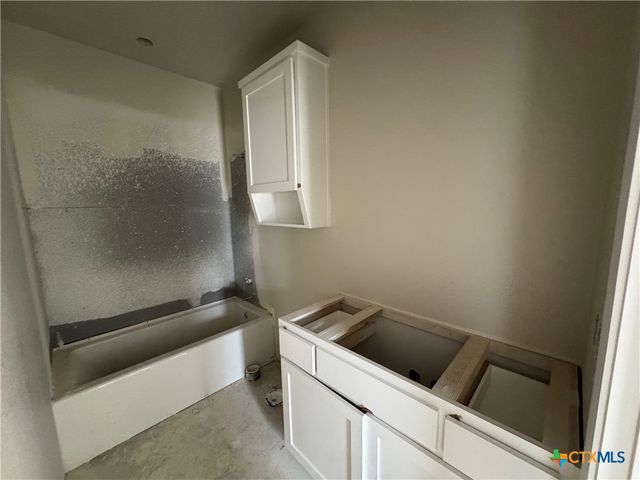 1313 Rylee Lane, Salado, TX 76571