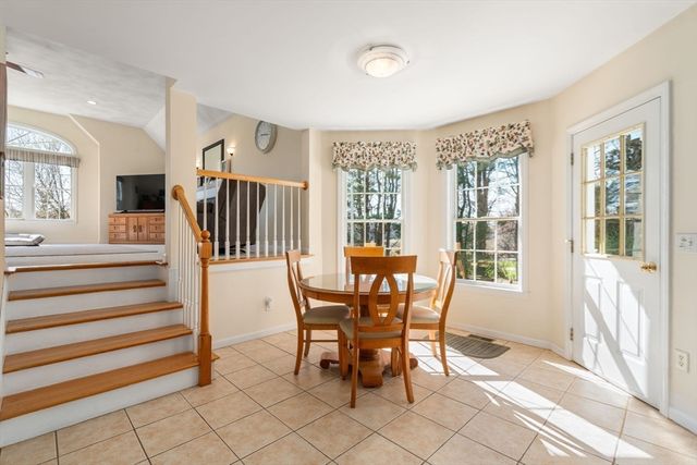 1 Silver Brook Rd, Salem, NH 03079