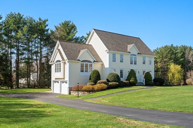 1 Silver Brook Rd, Salem, NH 03079