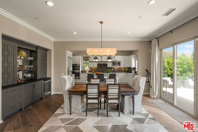 4964 Hydepark Drive, Agoura Hills, CA 91301