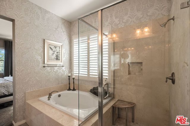4964 Hydepark Drive, Agoura Hills, CA 91301