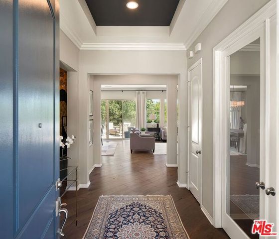 4964 Hydepark Drive, Agoura Hills, CA 91301