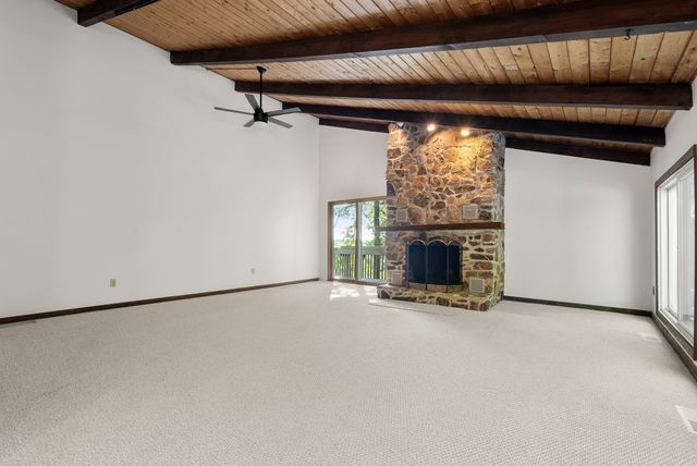 4 Tanglewood Road, Manchester, MA 01944