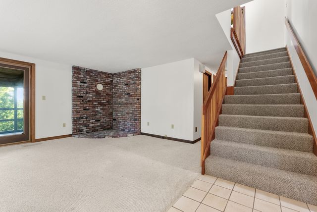 4 Tanglewood Road, Manchester, MA 01944